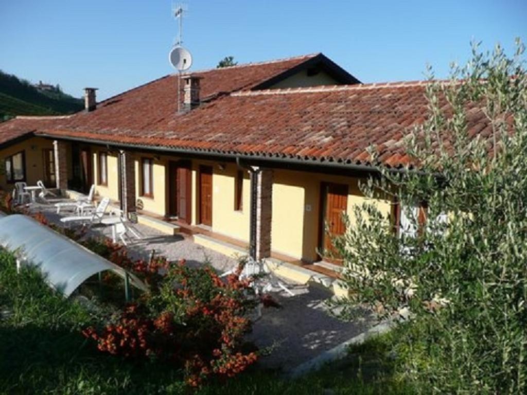 Agriturismo Il Ciabot Barolo Exterior foto
